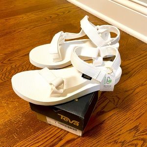 Teva Original White Sandals - Size 7 NWT